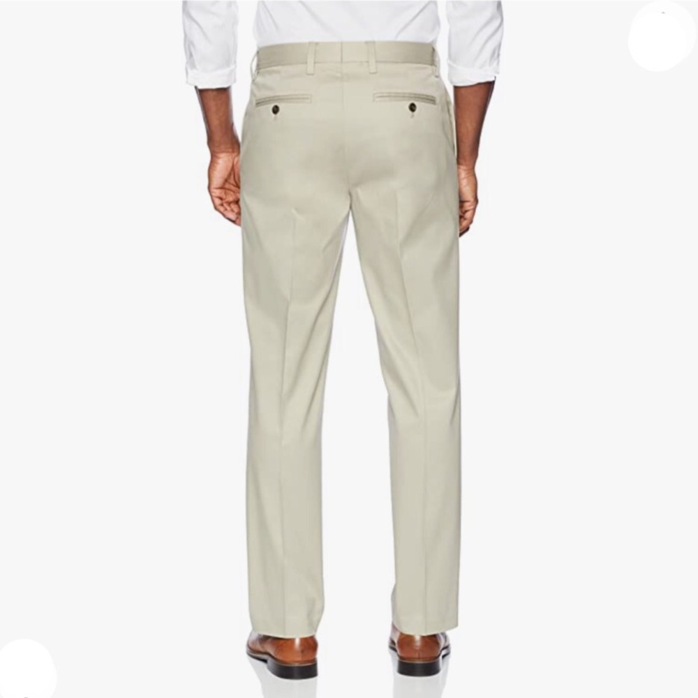 Nwot Buttoned Down Relaxed Flat Front Chinos - image 2